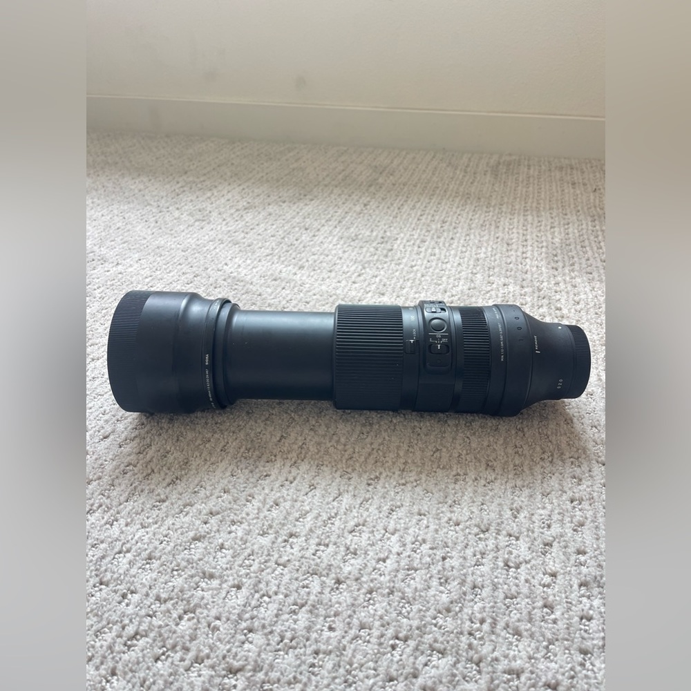 Sigma 100 to 400 camera lens for Sony E Mount Cameras